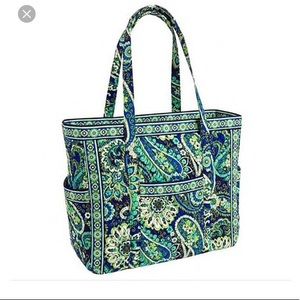SOLD!! NEW Vera Bradley Rhythm & Blues Tote